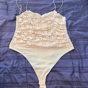 Elegant Lace Bodysuit in Cream